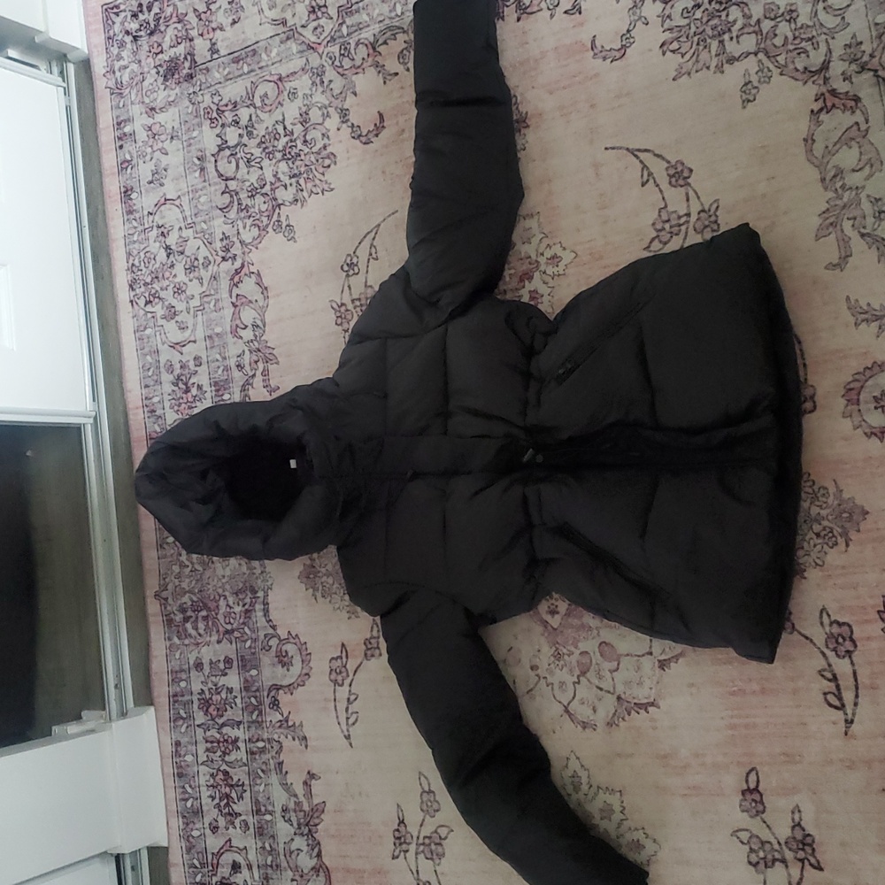Shein Woman's Black Puffer Jacket